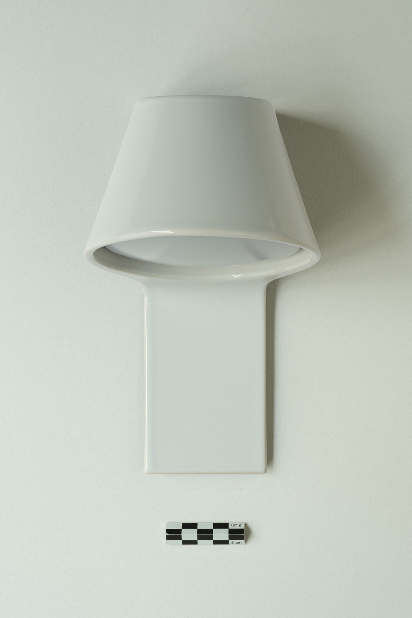 White wall lamp