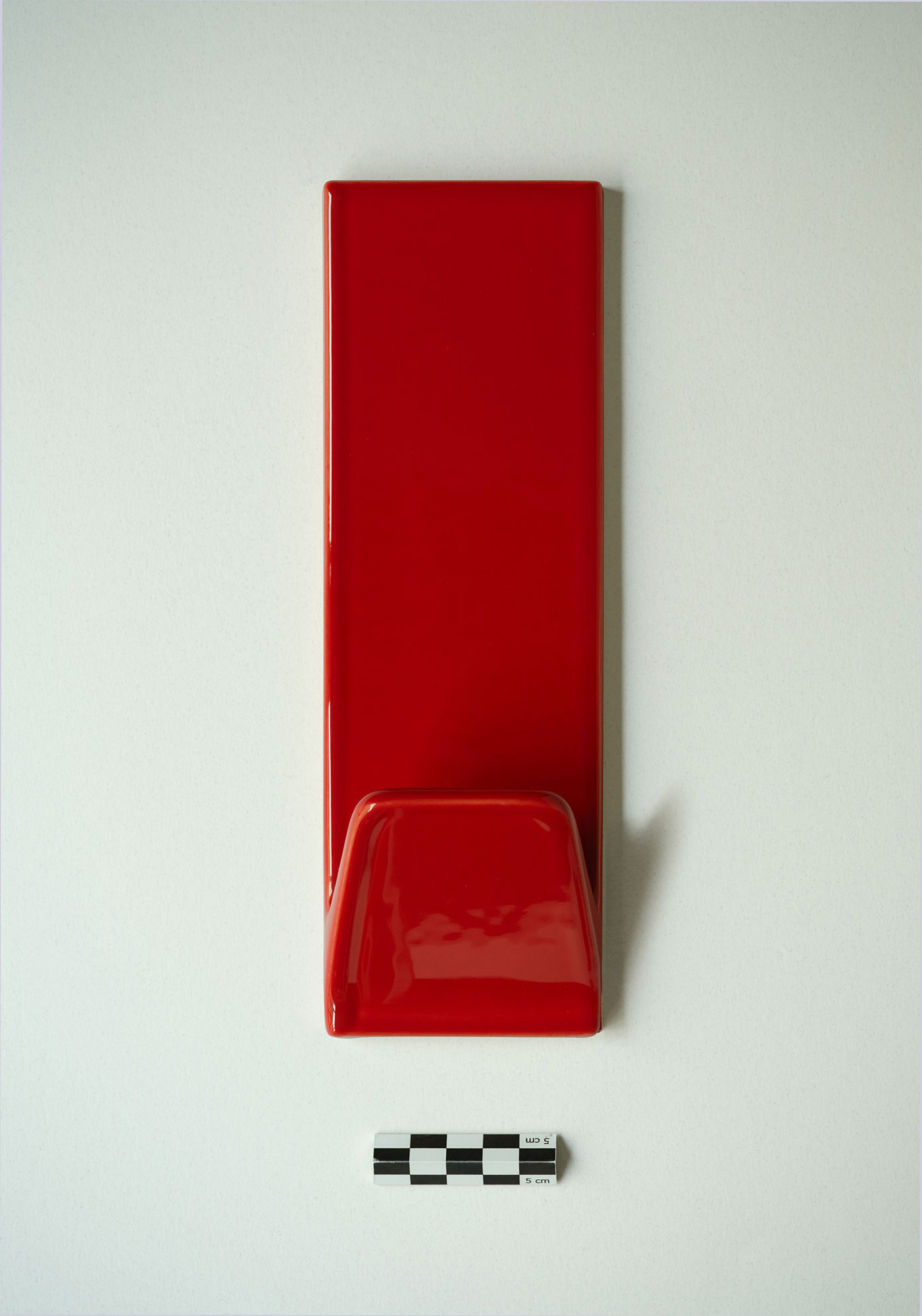 Red ceramic hanger packshot